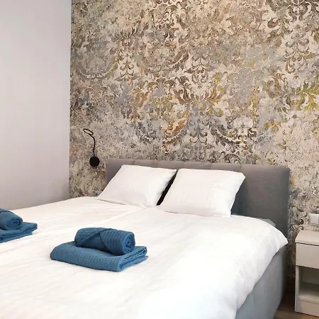 Celna 7 By Homeprime شقة كراكوفيا