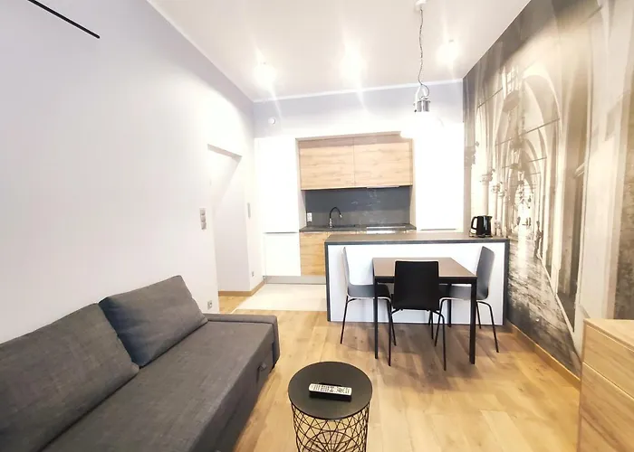 Celna 7 By Homeprime